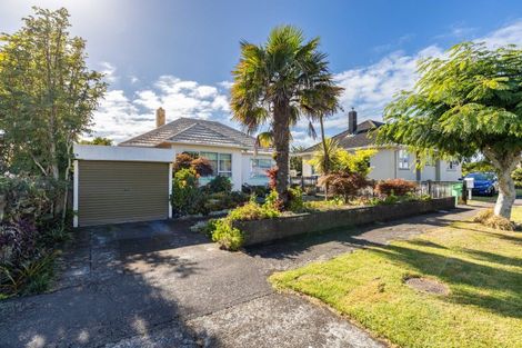 Photo of property in 31 Wrantage Street, Westown, New Plymouth, 4310