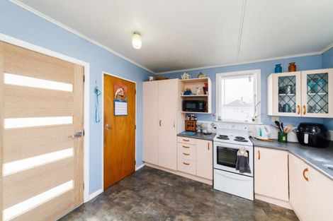 Photo of property in 2 Edinburgh Street, Feilding, 4702