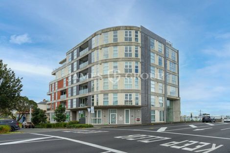 Photo of property in 3/246g Khyber Pass Road, Grafton, Auckland, 1023