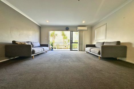 Photo of property in 17/46 Carlos Drive, Flat Bush, Auckland, 2016