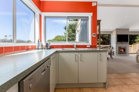 Photo of property in 57a Whanga Crescent, Titahi Bay, Porirua, 5022