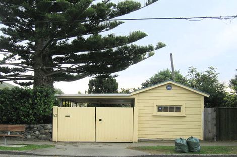 Photo of property in 43 Manly Street, Paraparaumu Beach, Paraparaumu, 5032