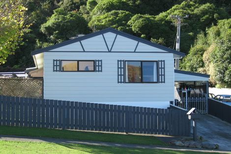 Photo of property in 79 Gillespies Road, Birchville, Upper Hutt, 5018