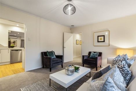 Photo of property in 9 Pendlebury Street, Green Bay, Auckland, 0604