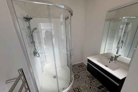 Photo of property in 16a Clifton Terrace, Kelburn, Wellington, 6012