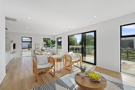 Photo of property in 2 Coe Street, Halswell, Christchurch, 8025