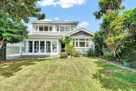 Photo of property in 22 Aylmer Street, Somerfield, Christchurch, 8024