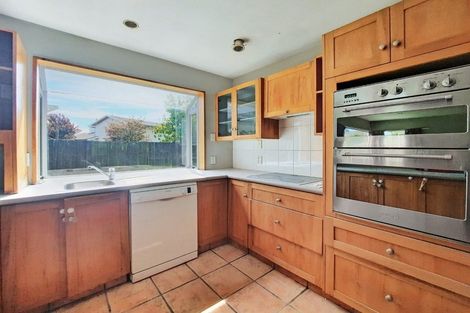 Photo of property in 3 Quirk Place, Sockburn, Christchurch, 8042