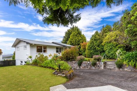Photo of property in 2/126 Guppy Road, Acacia Bay, Taupo, 3330