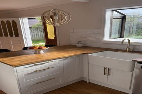 Photo of property in 18 Ruru Road, Otaihanga, Paraparaumu, 5036