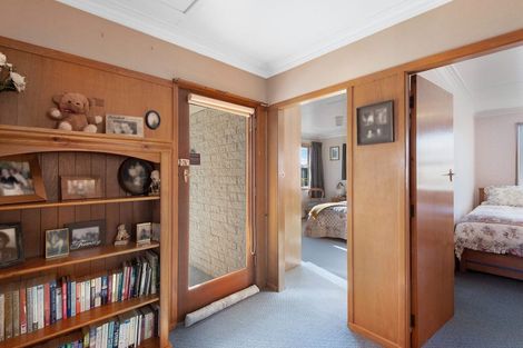 Photo of property in 37 Clyde Street, Kinmont Park, Mosgiel, 9024