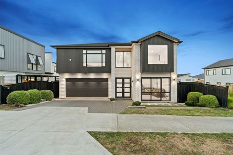 Photo of property in 13 Christella Street, Flat Bush, Auckland, 2019