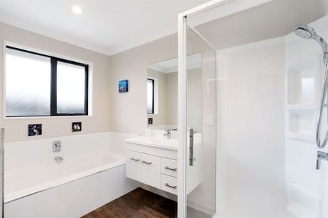 Photo of property in 9 Kahu Street, Pegasus, 7612