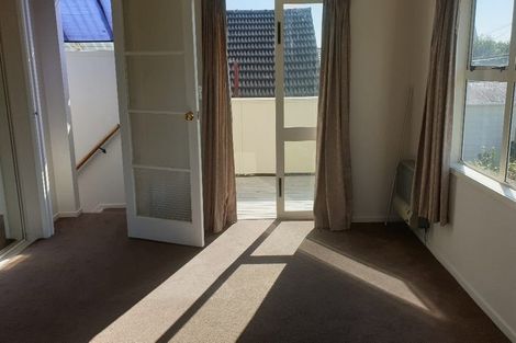 Photo of property in 1/5 Fenwick Avenue, Milford, Auckland, 0620