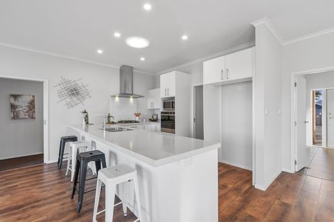 Photo of property in 150 Oriental Parade, Papamoa Beach, Papamoa, 3118