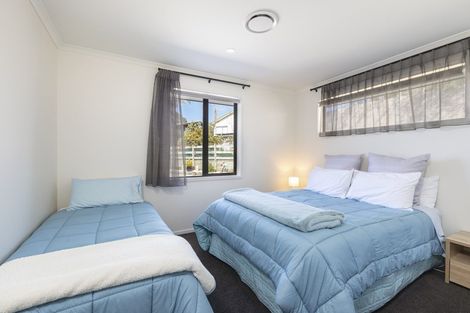 Photo of property in 8 Kitty Frazer Lane, Omaha, 0986