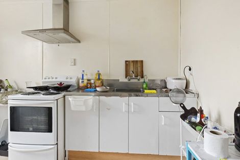 Photo of property in 28 Bruce Avenue, Brooklyn, Wellington, 6021