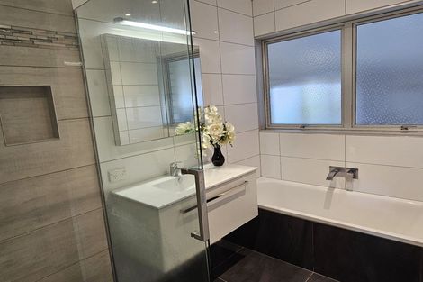 Photo of property in 145 Seddon Street, Pukekohe, 2120