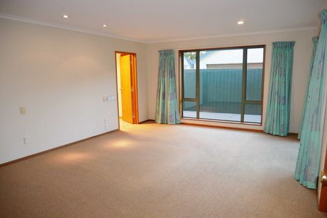 Photo of property in 38 Marble Wood Drive, Papanui, Christchurch, 8053