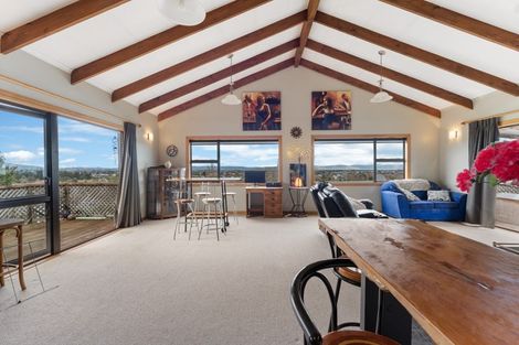 Photo of property in 23 Heatherlea Heights, Feilding, 4702