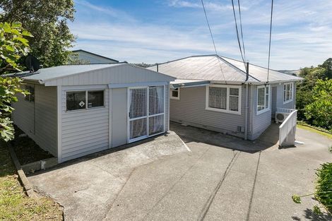 Photo of property in 72 Dominion Park Street, Johnsonville, Wellington, 6037