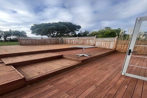 Photo of property in 5 Whenua View, Titahi Bay, Porirua, 5022