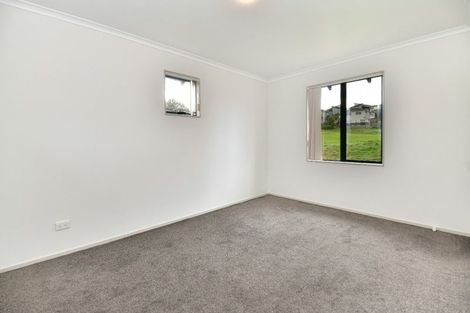 Photo of property in 33 Midshipman Court, Gulf Harbour, Whangaparaoa, 0930