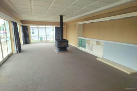 Photo of property in 53 Rhodes Street, Waimate, 7924