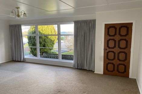 Photo of property in 19 Seddon Street, Carterton, 5713