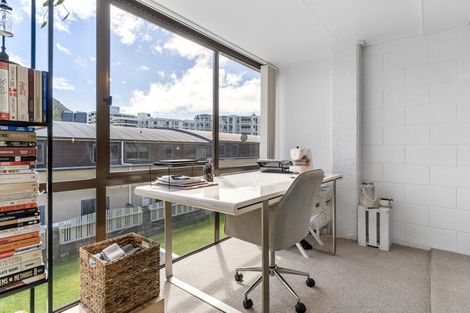 Photo of property in 40g Maunganui Road, Mount Maunganui, 3116