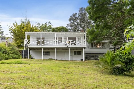 Photo of property in 70 Pleasant Road, Glen Eden, Auckland, 0602