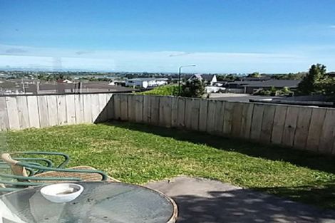 Photo of property in 2 Elena Place, Welcome Bay, Tauranga, 3112