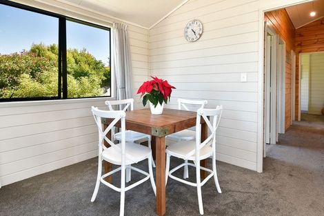 Photo of property in 18 Te Kapa Place, Snells Beach, 0920