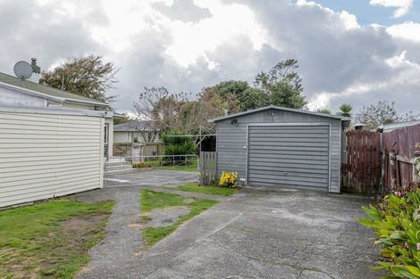 Photo of property in 2 Weraroa Road, Levin, 5510