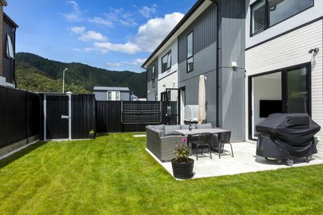 Photo of property in 80 Mawai Hakona Drive, Wallaceville, Upper Hutt, 5018