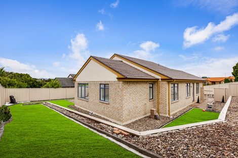 Photo of property in 11 Pippen Court, Henderson, Auckland, 0612