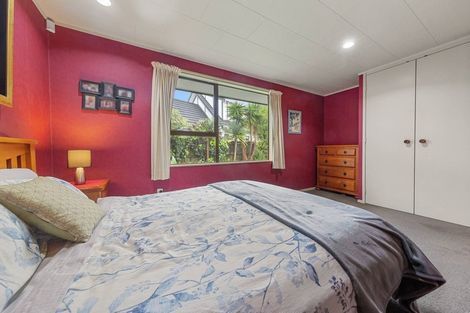 Photo of property in 12 Sandgate Avenue, Botany Downs, Auckland, 2010
