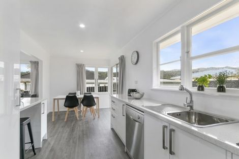 Photo of property in 2 Edmonds Street, Wainuiomata, Lower Hutt, 5014