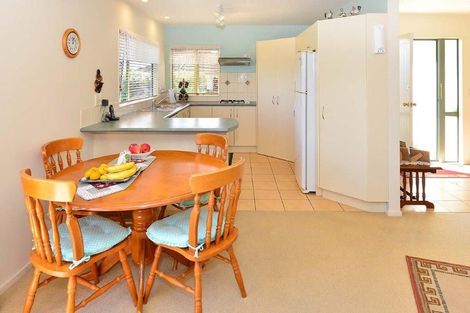 Photo of property in 9 Elan Place, Stanmore Bay, Whangaparaoa, 0932