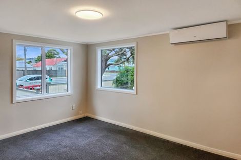 Photo of property in 106a Randwick Road, Moera, Lower Hutt, 5010