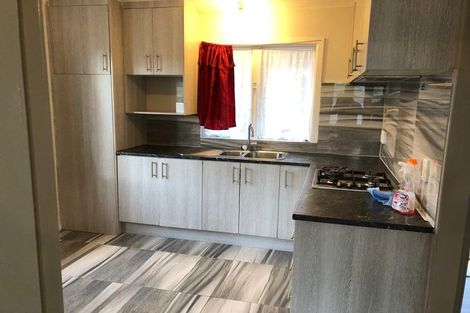 Photo of property in 12 Rogers Road, Manurewa, Auckland, 2102