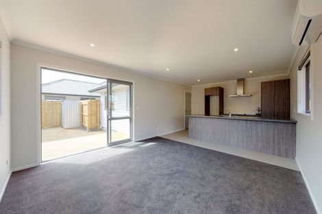 Photo of property in 15a Westminster Road, Wainuiomata, Lower Hutt, 5014