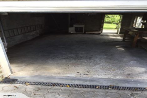 Photo of property in 16 Woodvale Grove, Fairfield, Lower Hutt, 5011