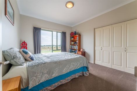 Photo of property in 591 Pleasant Point Highway, Levels, Timaru, 7975