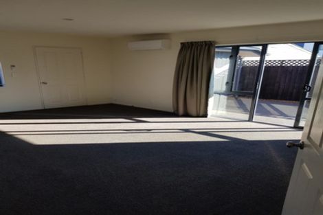 Photo of property in 2/77 Grafton Street, Waltham, Christchurch, 8011