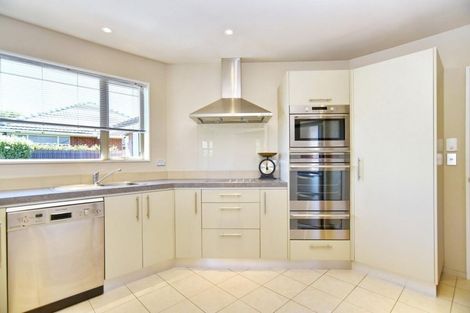 Photo of property in 45 Wilsons Road, Saint Martins, Christchurch, 8022