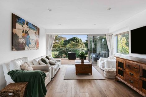 Photo of property in 230 Oceanbeach Road, Mount Maunganui, 3116