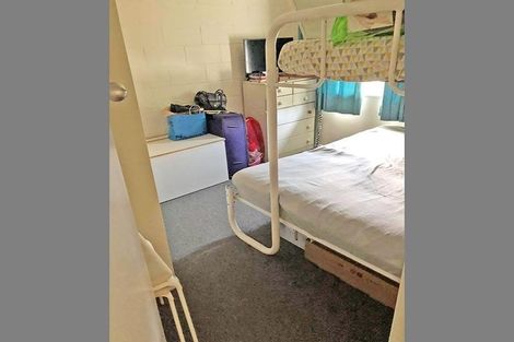 Photo of property in 3-5 Carbine Road, Mount Wellington, Auckland, 1060