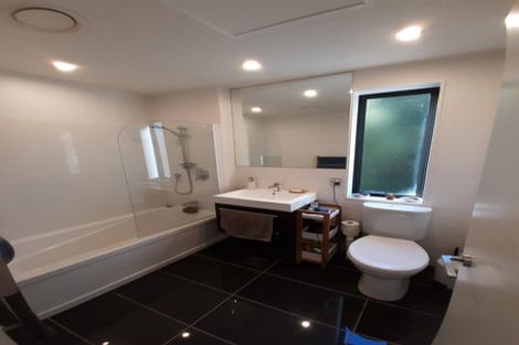 Photo of property in 15/8 Thatcher Crescent, Crofton Downs, Wellington, 6035