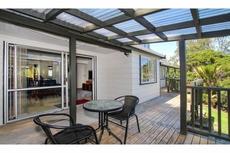 Photo of property in 1/18 Teviot Place, Totara Vale, Auckland, 0629